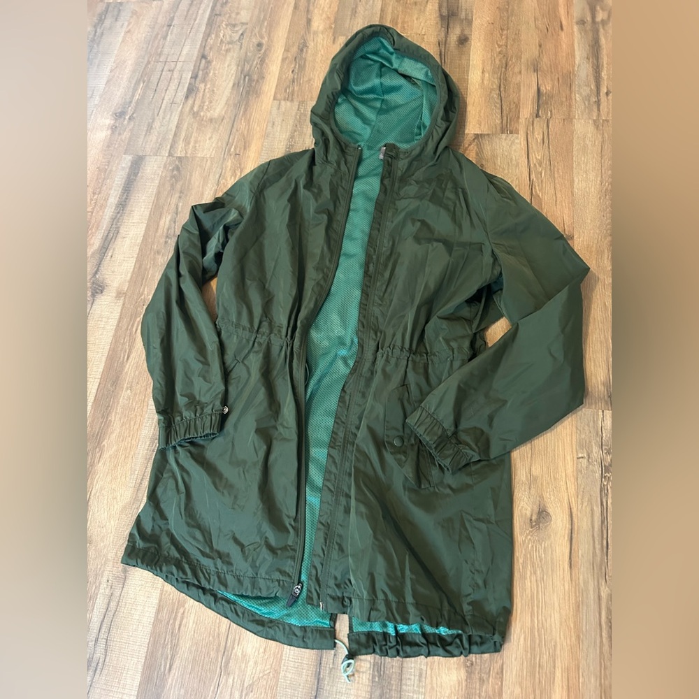 Old Navy Green Utility Jacket with Hood and Long Sleeves